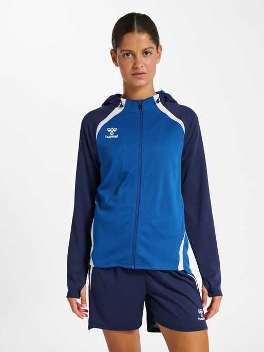hmlLEAD 2.0 ZIP HOODIE WOMAN, TRUE BLUE/MARINE, model