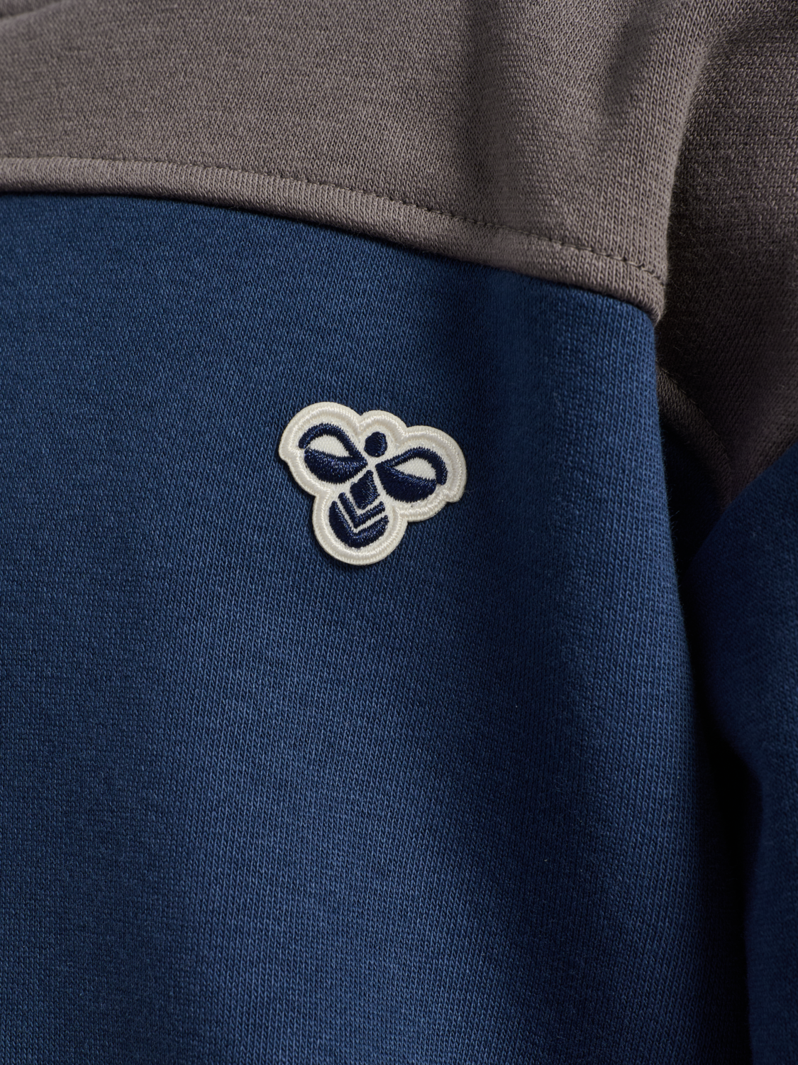 hmlJR LOOSE STRIPE HOODIE BEE, DRESS BLUES, packshot