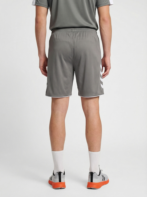 hmlCORE 2.0 SHORTS, STEEL GRAY/WHITE, model
