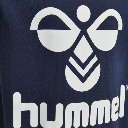hmlTRES T-SHIRT S/S, BLACK IRIS, packshot