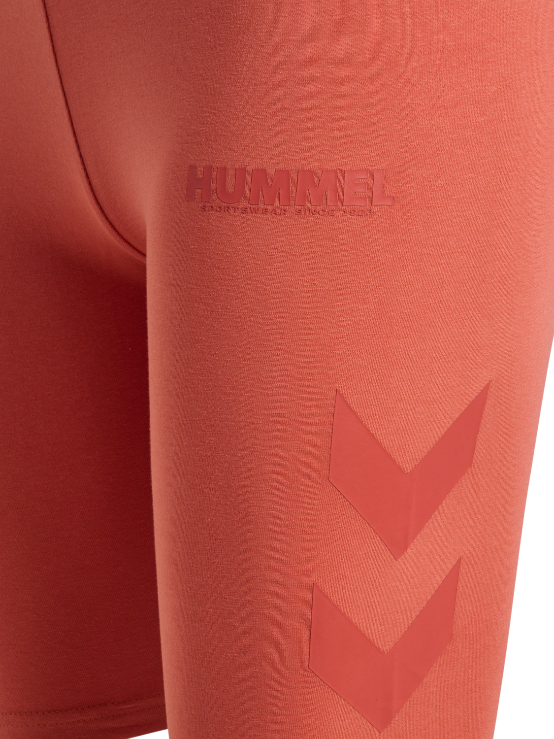 hmlLEGACY WOMAN TIGHT SHORTS, APRICOT BRANDY, packshot