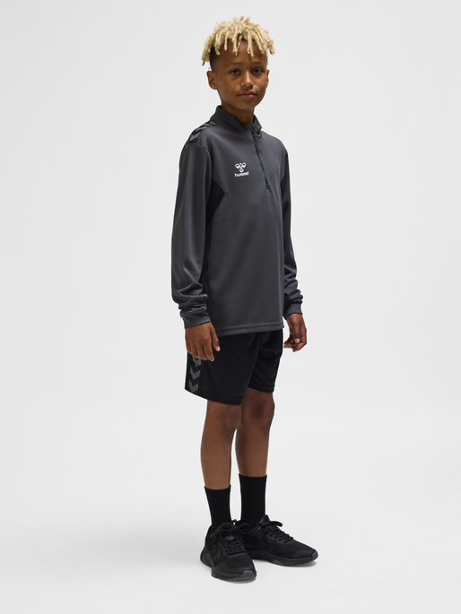 hmlAUTHENTIC HALF ZIP SWEAT KIDS, ASPHALT, model