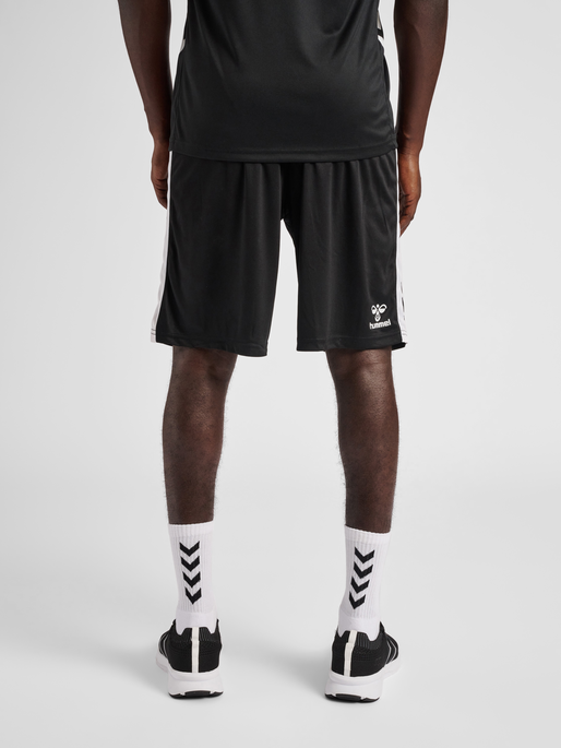 hmlCORE XK BASKET SHORTS, BLACK, model