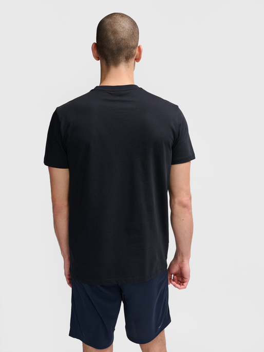 hmlACTIVE CO TEE S/S, BLACK, model