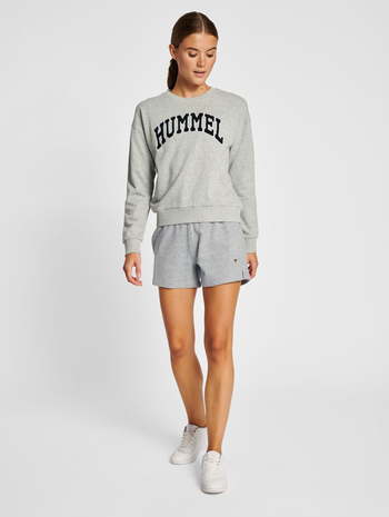 hmlIC BILLIE SWEATSHIRT, GREY MELANGE, model