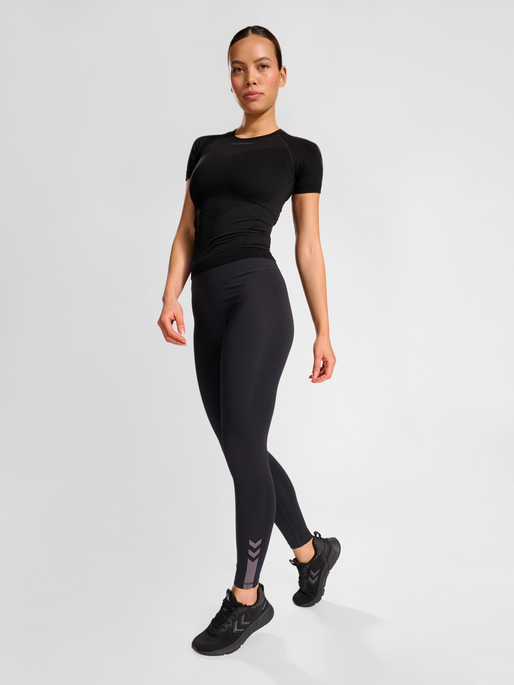 hmlACTIVE TIGHTS WOMAN, BLACK, model