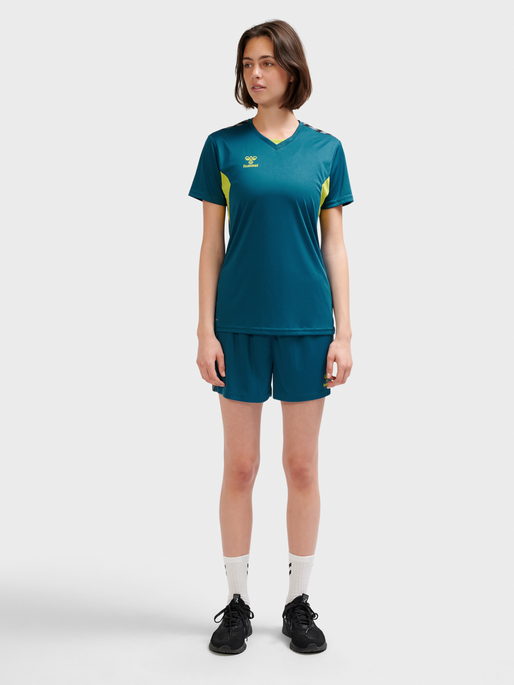 hmlAUTHENTIC PL JERSEY S/S WOMAN, BLUE CORAL/SULPHUR SPRING, model