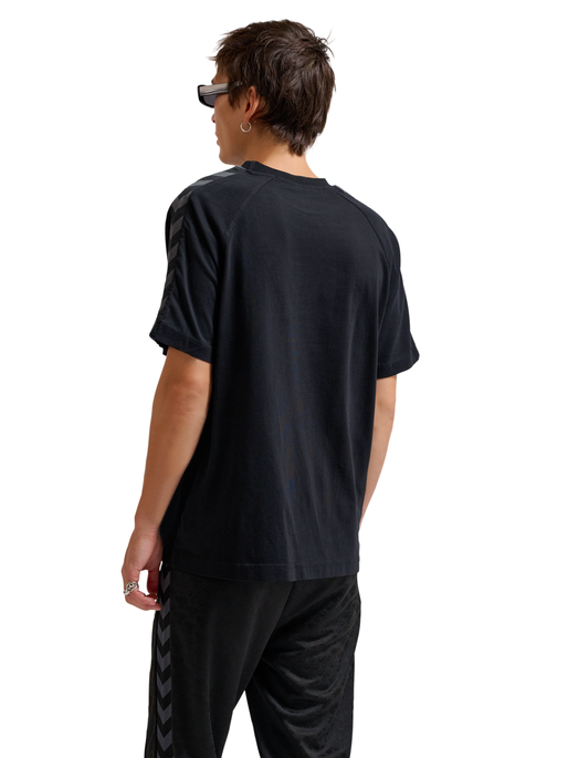 hummel ARCHIVE LOOSE T-SHIRT S/S - BLACK | hummelsport.se
