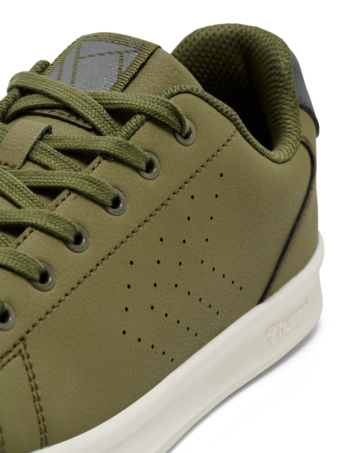 COURT LINE SN, WINTER MOSS, packshot