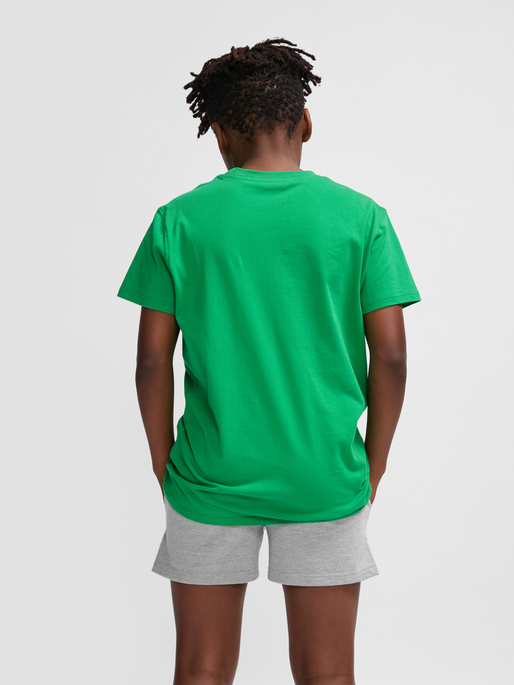 hmlGO 2.0 T-SHIRT S/S KIDS, JELLY BEAN, model