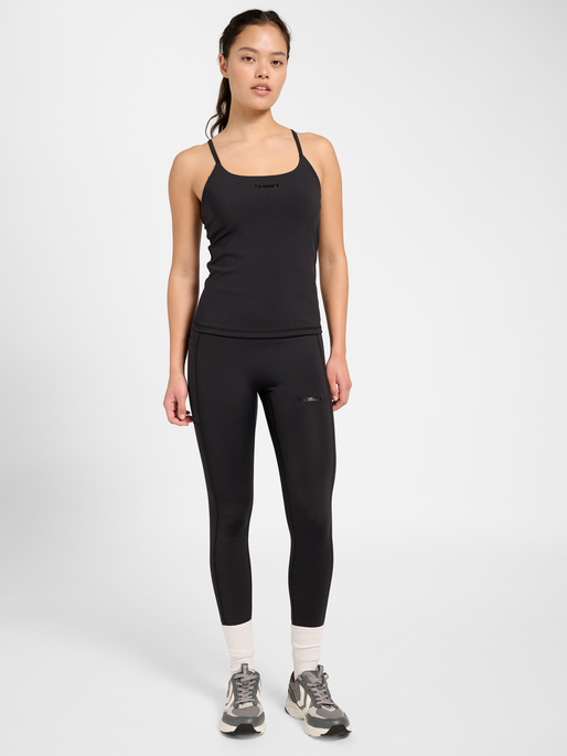 hmlPRIMA HW TIGHTS, BLACK, model