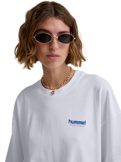 hmlLOOSE T-SHIRT S/S SW STADIUM, WHITE, model