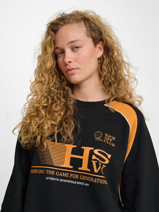 hmlOVERSIZED CREW HSW, BLACK, model
