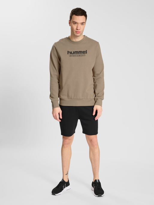 hmlBOOSTER SWEATSHIRT, GREIGE, model