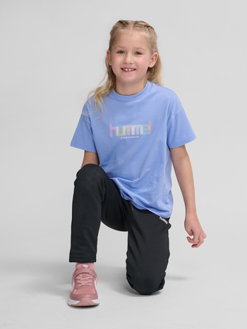 hummel T-shirts and tops - Kids | hummelsport.seAll amazing products on  hummel