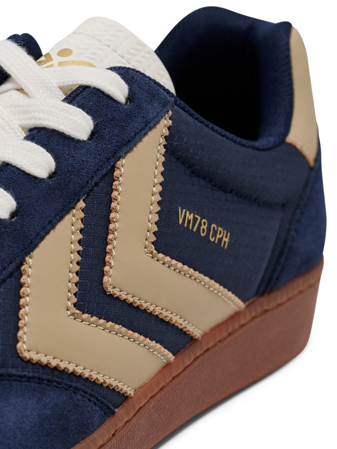 VM78 CPH RS, BLACK IRIS/CORNSTALK, packshot