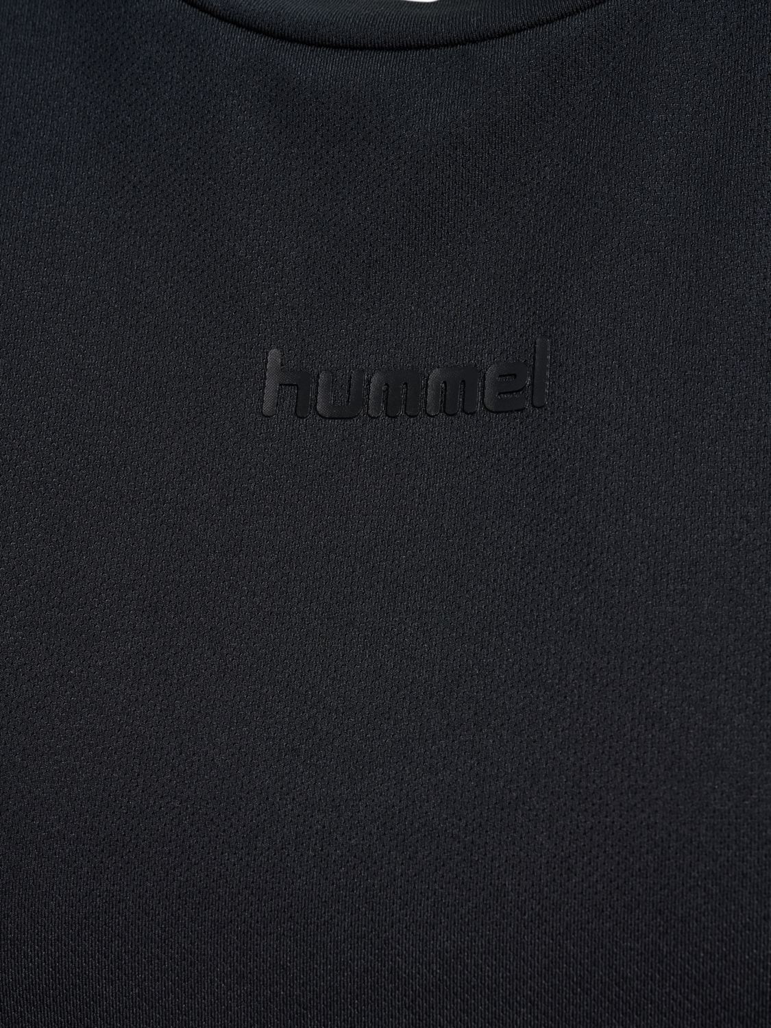 hmlVANJA TECH T-SHIRT L/S, BLACK, packshot