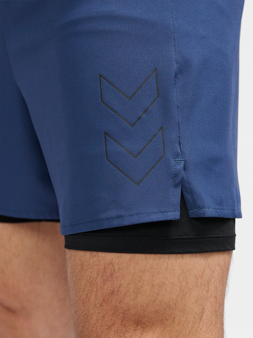 hmlMT FAST 2 IN 1 SHORTS, INSIGNIA BLUE, model