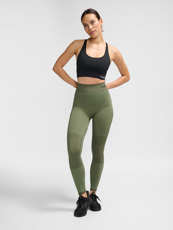 hmlCLEA SEAMLESS SPORTS TOP, BLACK MELANGE, model