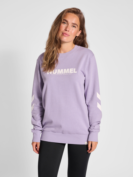 hmlLEGACY SWEATSHIRT, HEIRLOOM LILAC, model