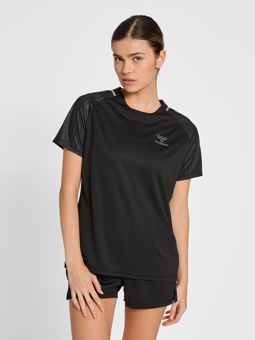 hmlONGRID POLY JERSEY S/S WO, JET BLACK, model