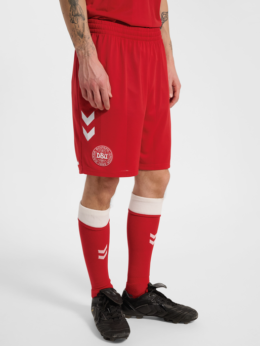 DBU 26 HOME SHORTS PRO, TANGO RED, model