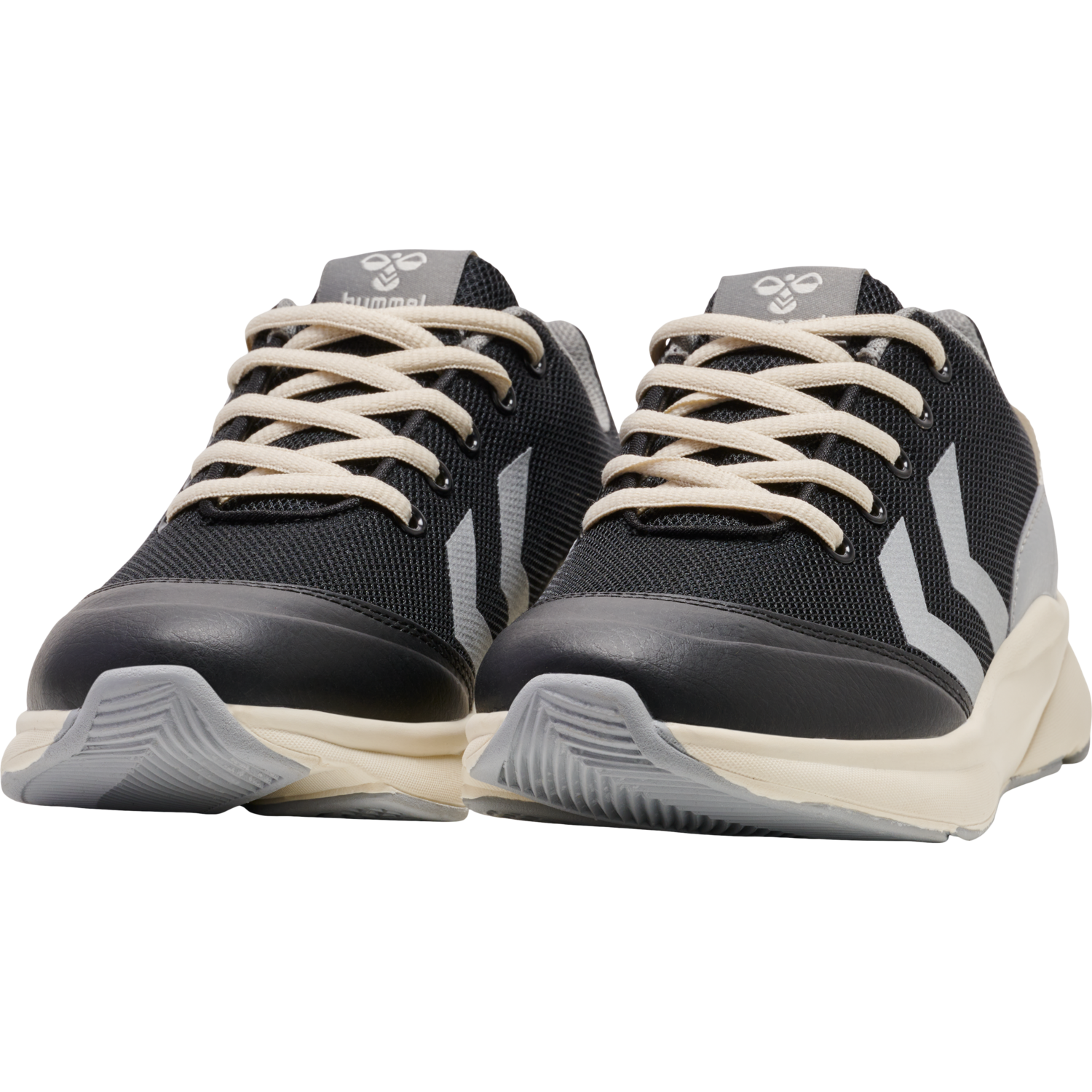 REACH 250 RECYCLED LACE JR, 2001, packshot