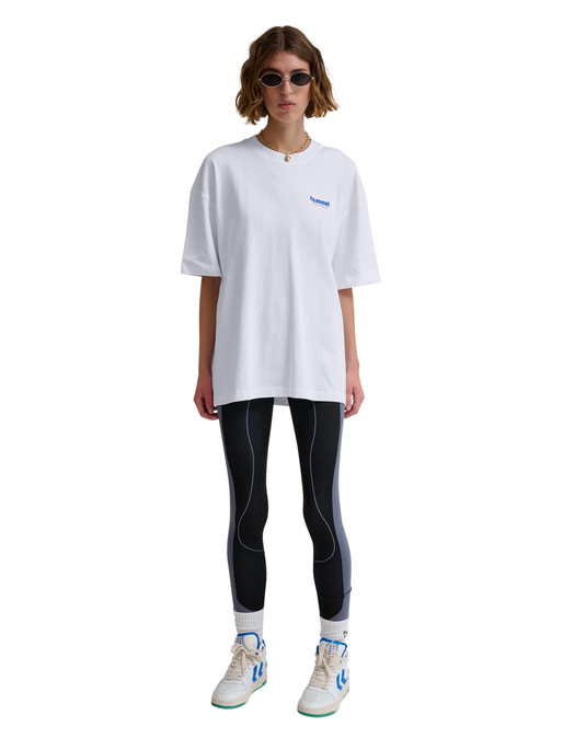 hmlLOOSE T-SHIRT S/S SW STADIUM, WHITE, model