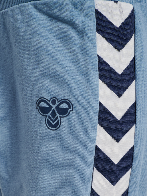 hmlMINI REG CHEVRON SET, FADED DENIM hmlMINI REG CHEVRON SET, FADED DENIM, packshot