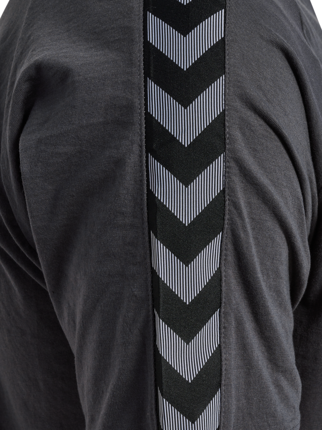 hmlAUTHENTIC TRAINING TEE, ASPHALT, packshot