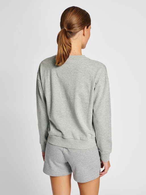 hmlIC BILLIE SWEATSHIRT, 2006, model