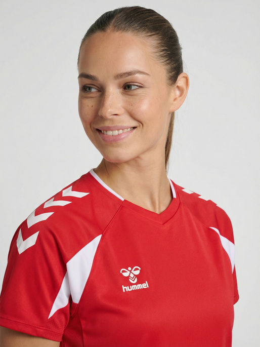 hmlCORE 2.0 JERSEY S/S WOMAN, TRUE RED/WHITE, model