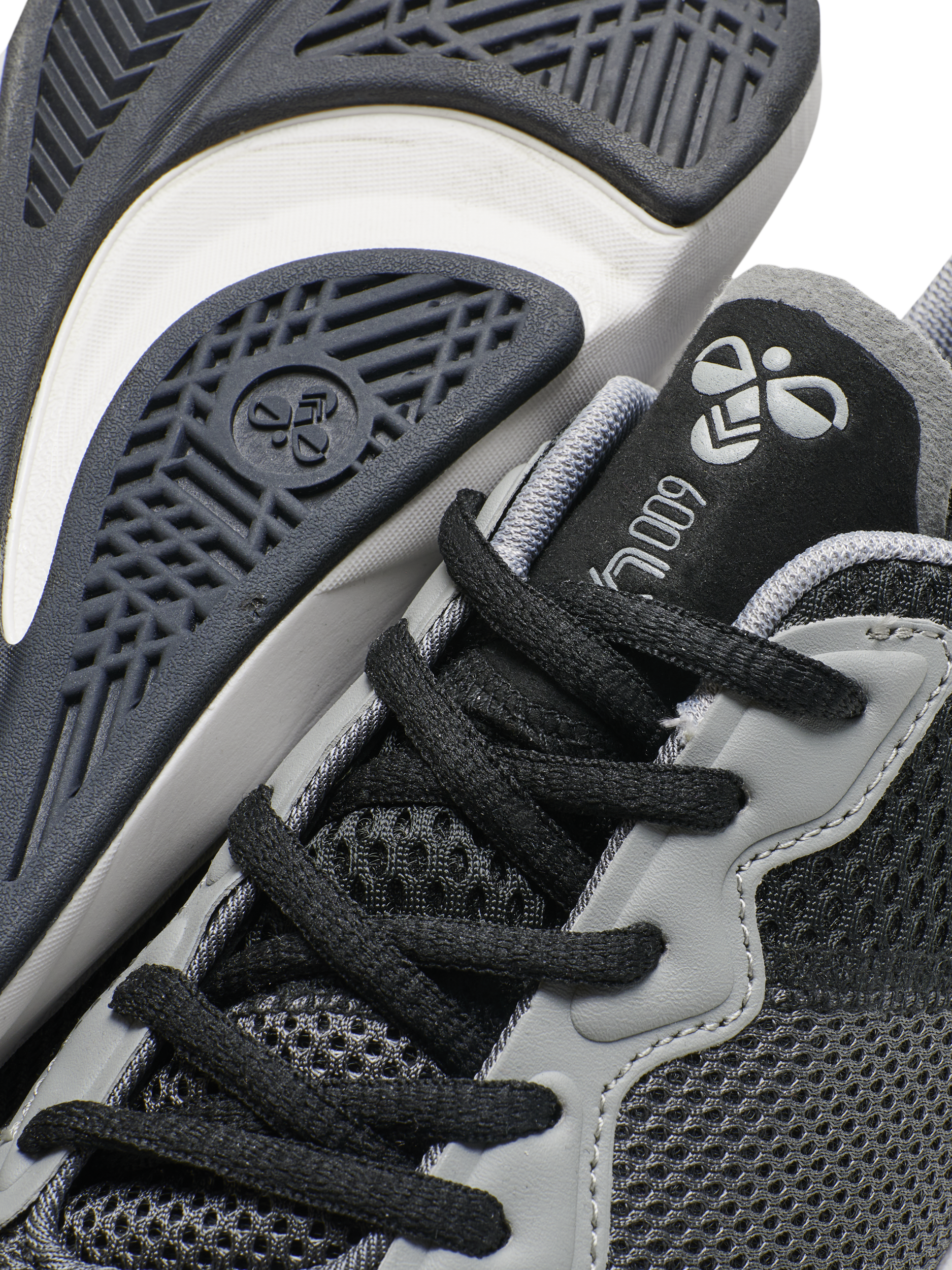 REACH LX 600, 2001, packshot