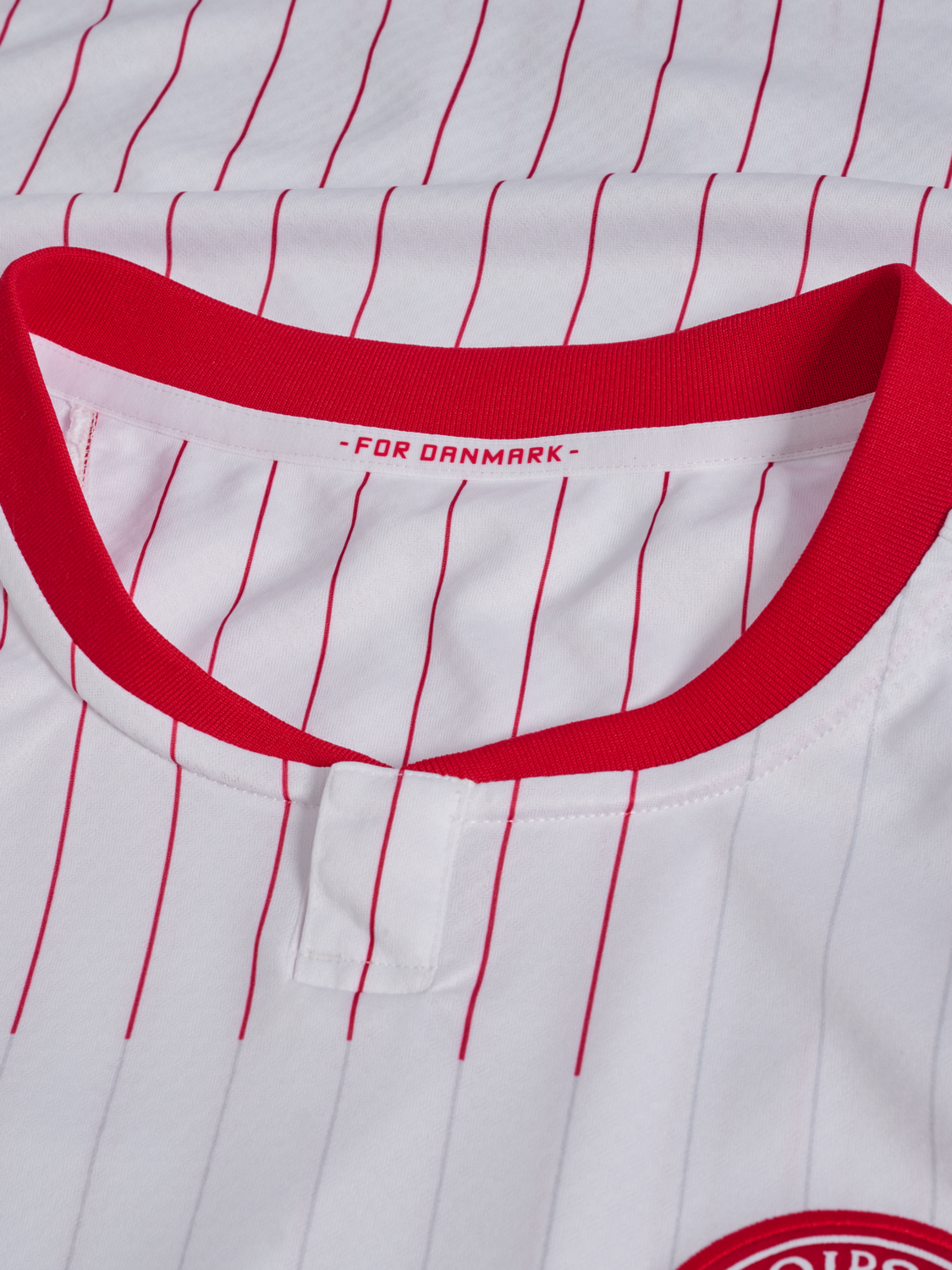 DBU 26 AWAY JERSEY S/S, WHITE, packshot