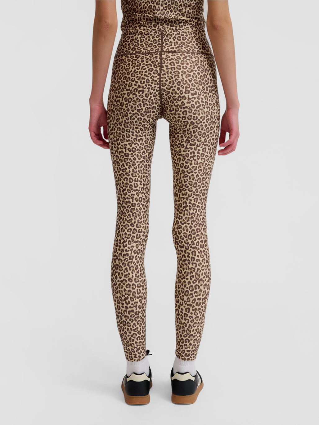 hmlFAST MID WAIST TIGHTS, BOULDER, model