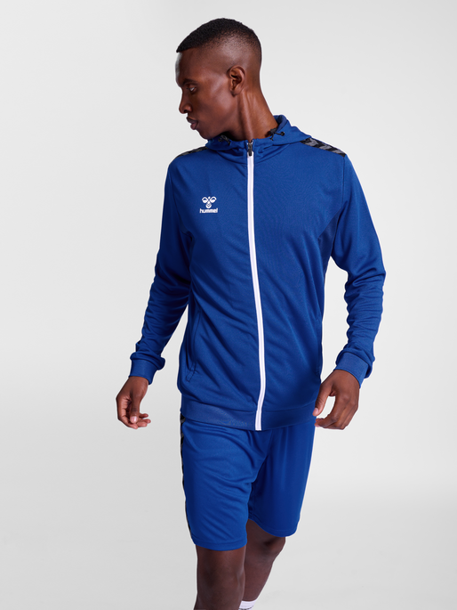 hmlAUTHENTIC PL ZIP HOODIE, TRUE BLUE, model