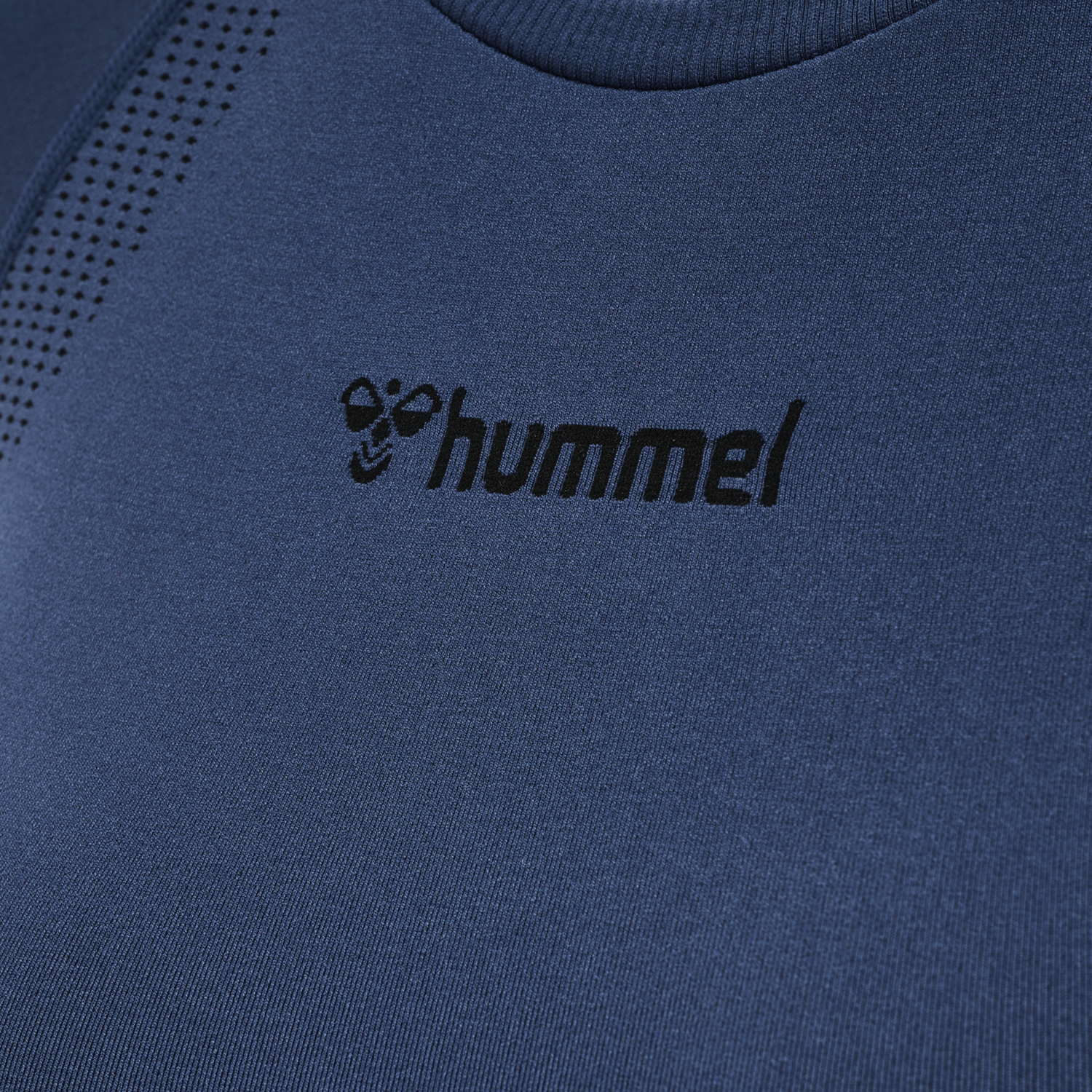 hmlMT SHAPING SEAMLESS T-SHIRT L/S, INSIGNIA BLUE, packshot