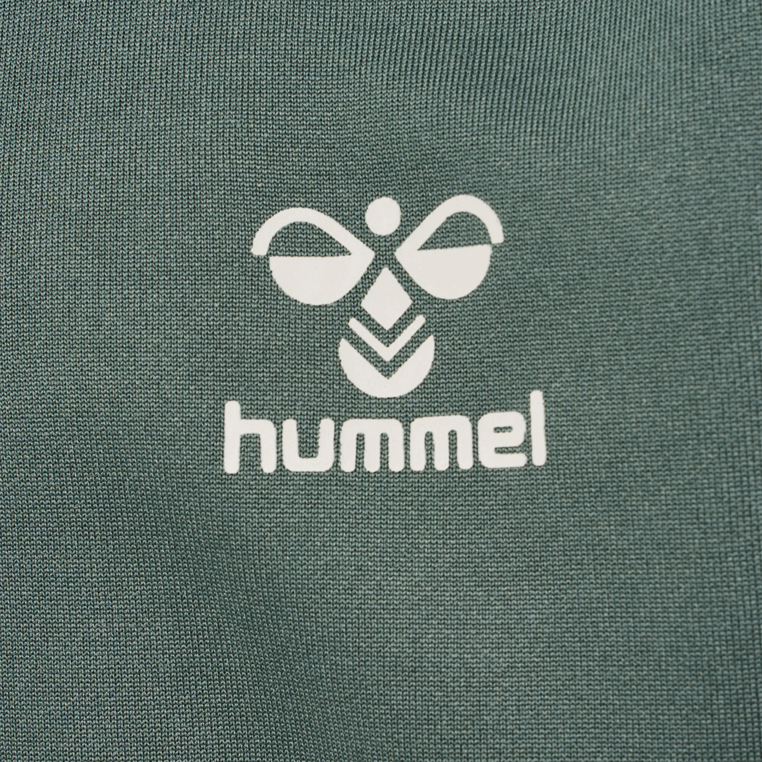 hmlTRACK TRACKSUIT, LAUREL WREATH, packshot