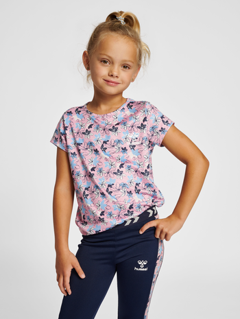 hmlNANNA T-SHIRT S/S, ZEPHYR, model