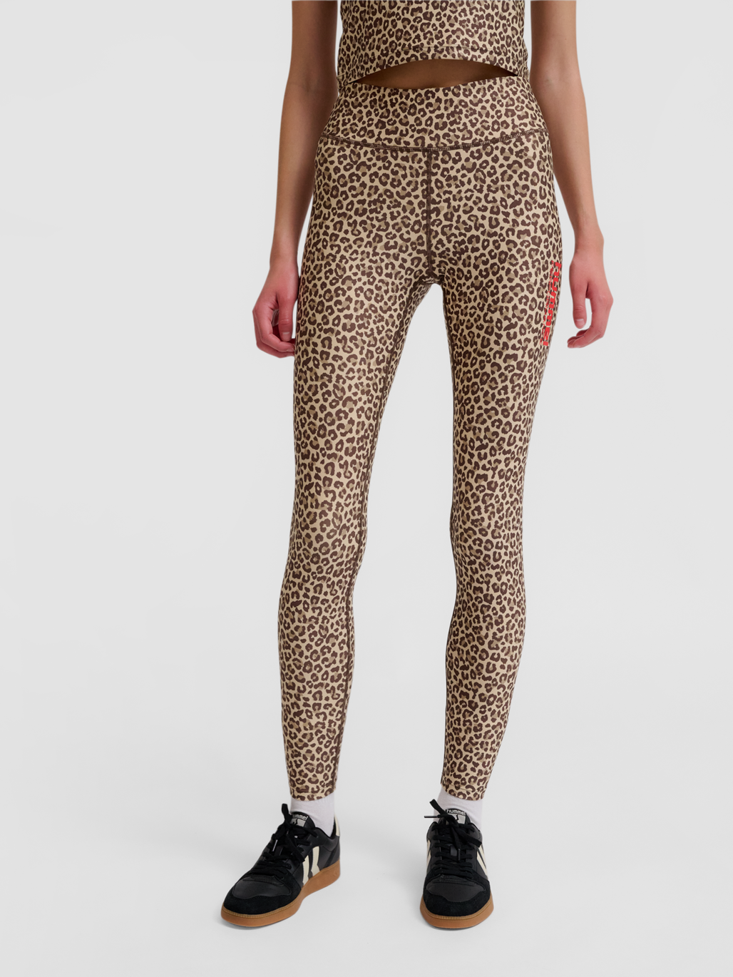 hmlFAST MID WAIST TIGHTS, BOULDER, model