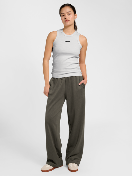 hmlFOUNDATION RIB TANK TOP, BLANC DE BLANC, model