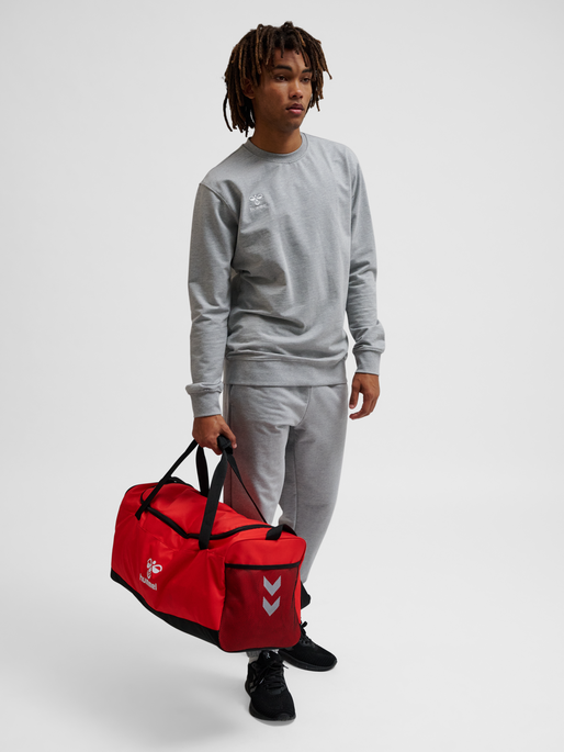 hmlCORE 2.0 SPORTS BAG W. SC, TRUE RED/BLACK, model