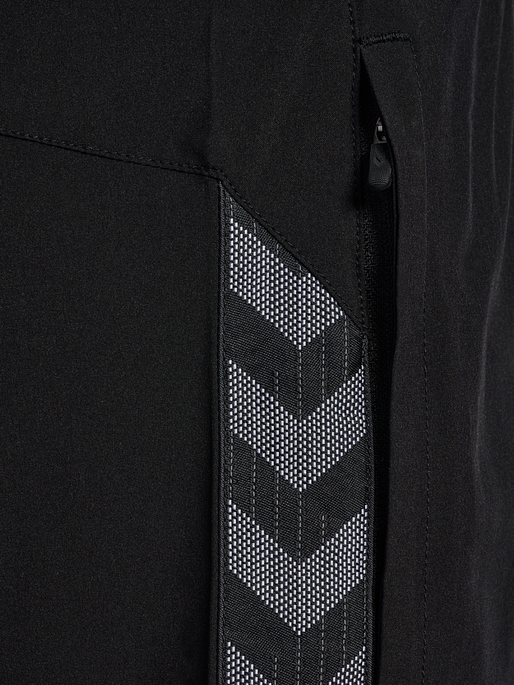 hmlAUTHENTIC WOVEN SHORTS WOMAN, BLACK hmlAUTHENTIC WOVEN SHORTS WOMAN, BLACK, packshot