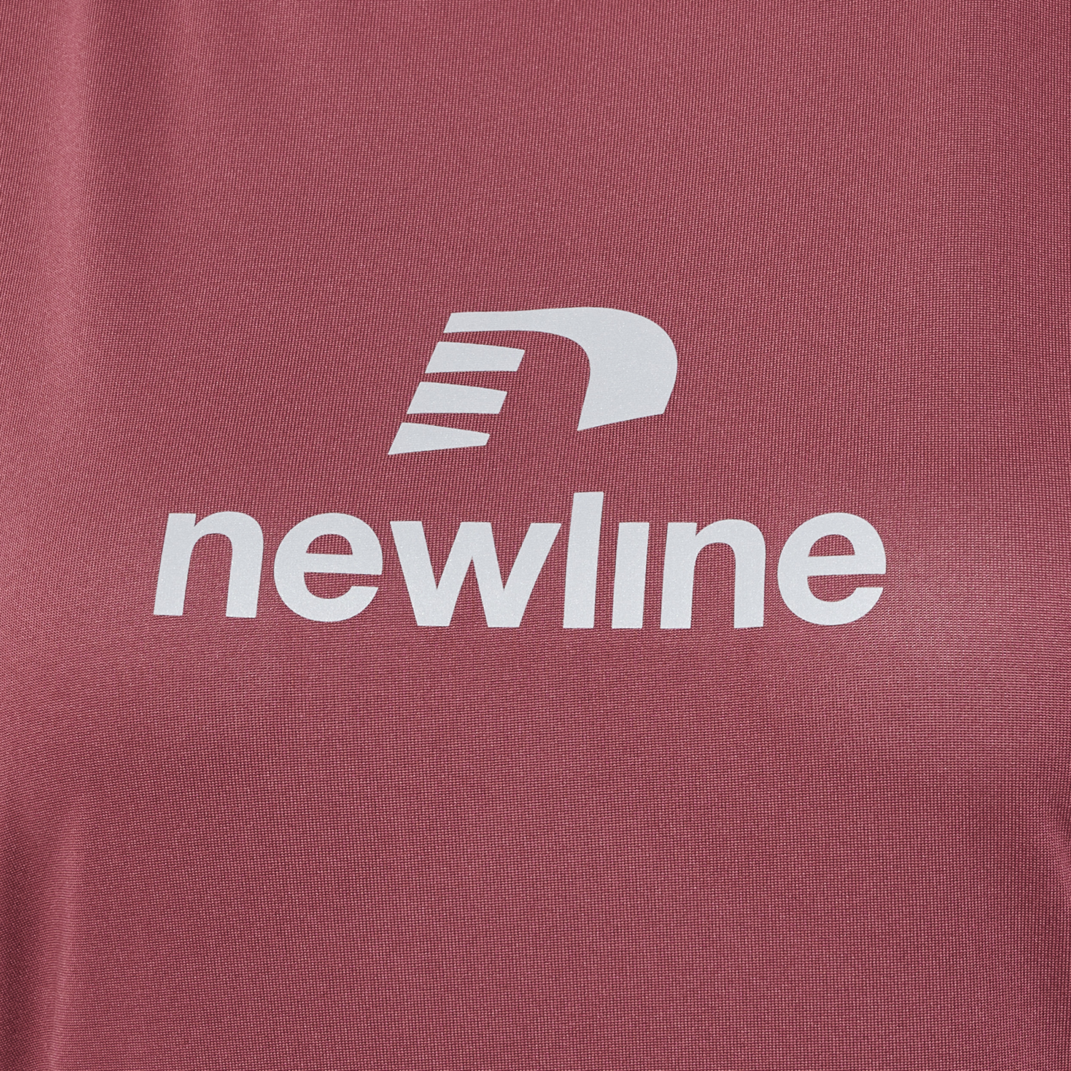 nwlBEAT TEE WOMAN, MAROON, packshot