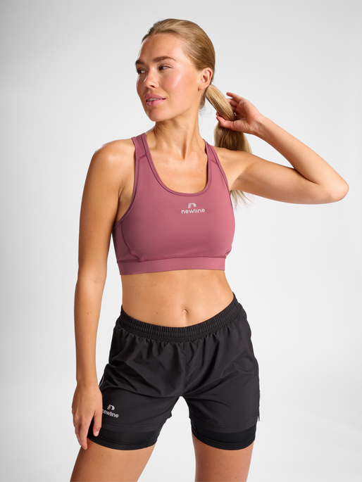 nwlBEAT BRA, MAROON, model