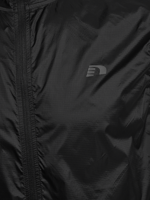 nwlPACKABLE TRAIL VEST, BLACK, packshot