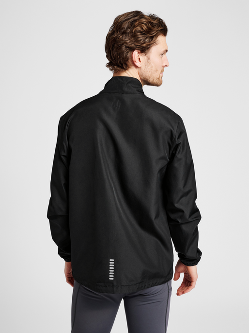 MENS PERFORMANCE JACKET, BLACK, model