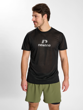 nwlHENDERSON T-SHIRT S/S male, BLACK, model