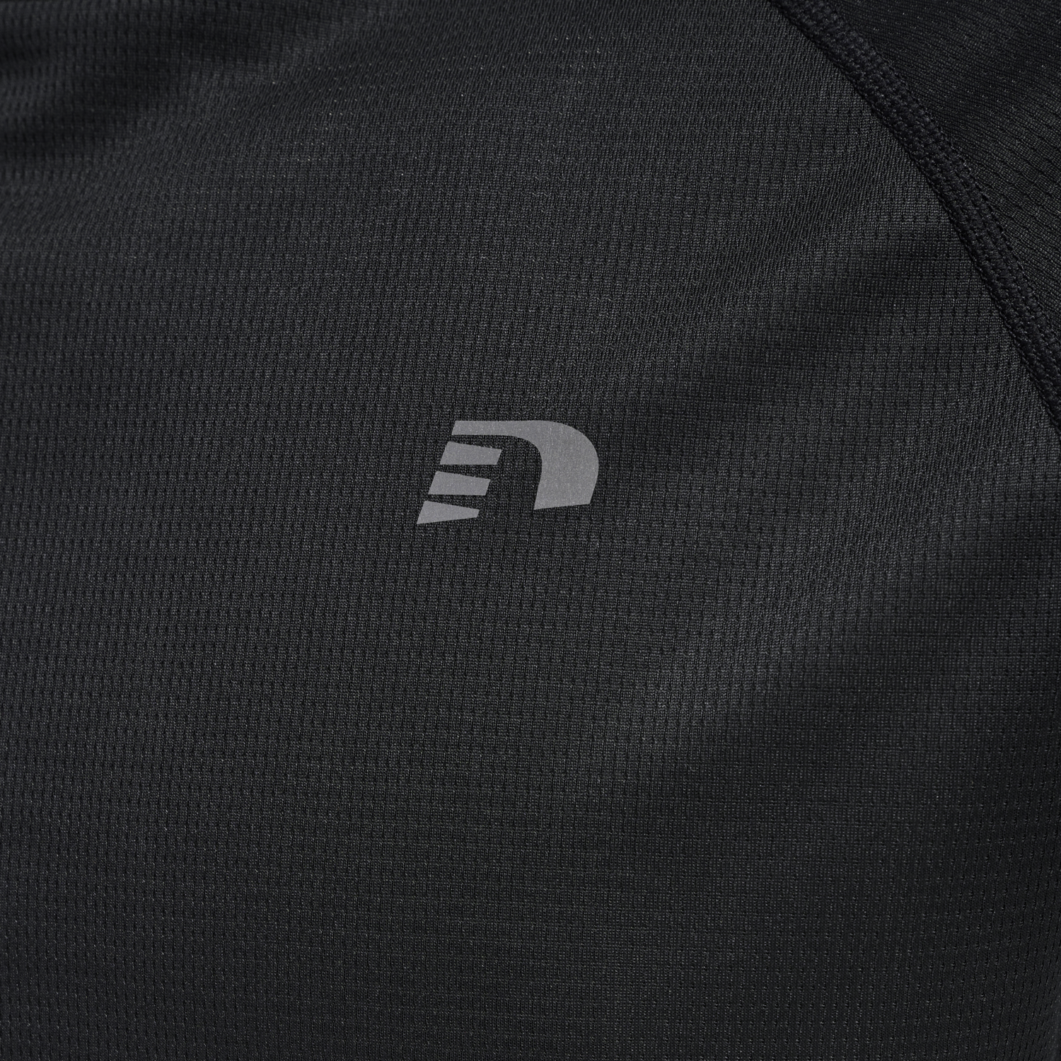 MEN CORE RUNNING T-SHIRT L/S, BLACK, packshot