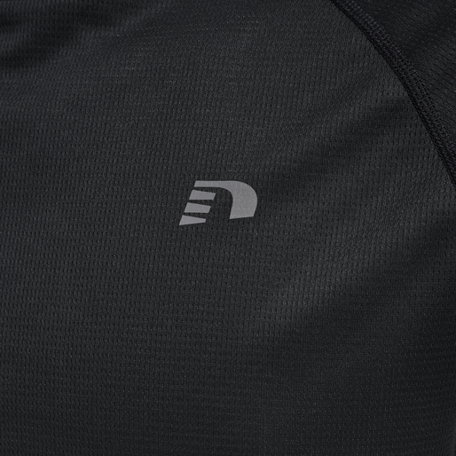 MEN CORE RUNNING T-SHIRT L/S, BLACK, packshot